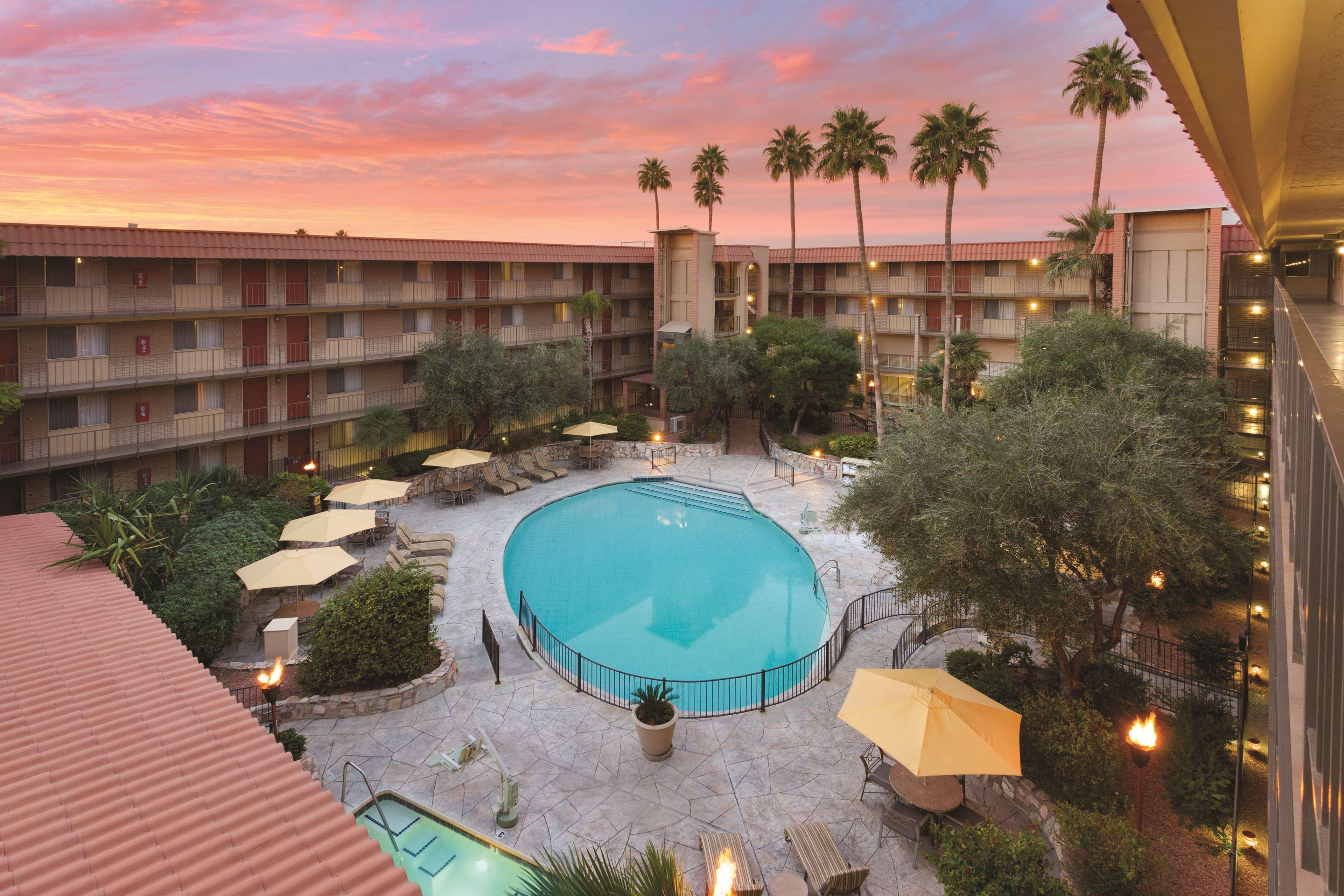 Motel 6 Phoenix, Az - Sky Harbor Esterno foto